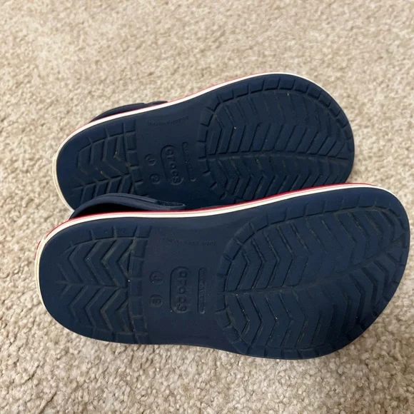 Kids Navy Clogs with Fun Charms - Picture 7 of 7